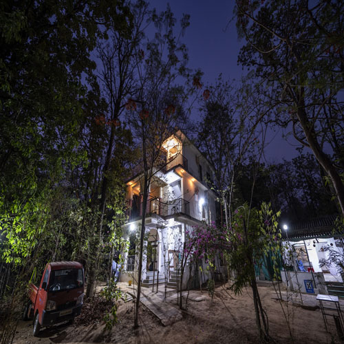 Dak Bunglow Home Stay